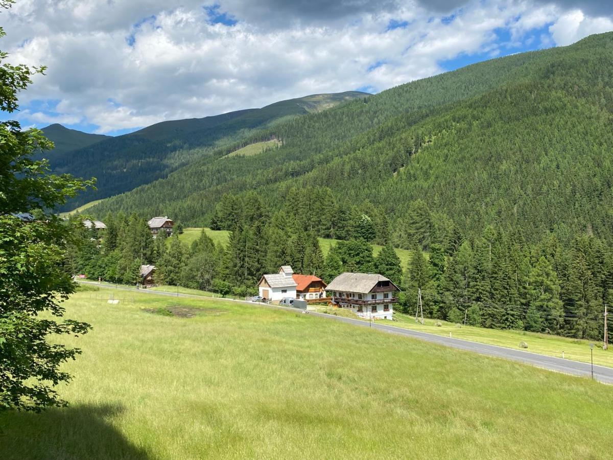 Nockalm Cottage Bad Kleinkirchheim Eksteriør billede